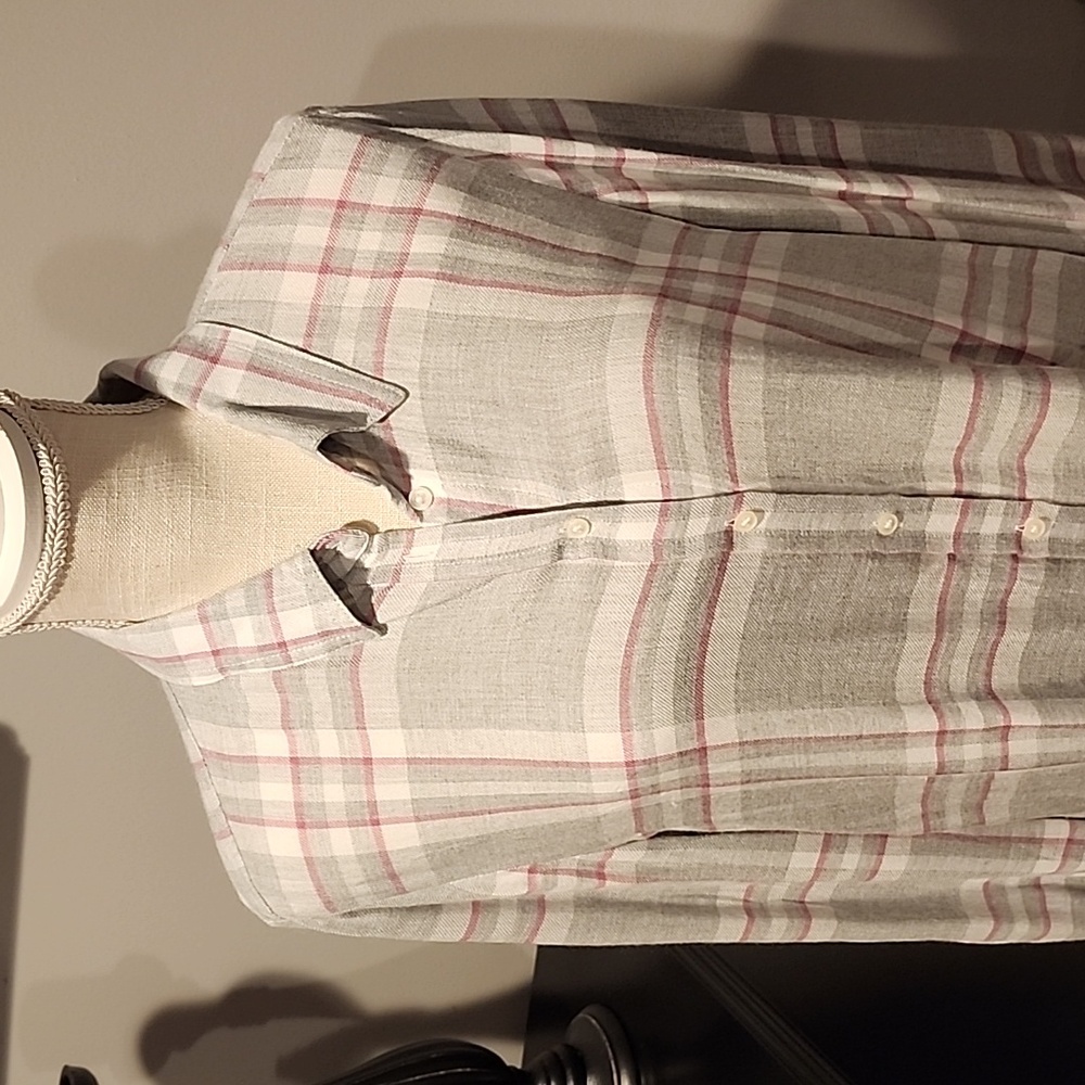 Banana Republic Dillion classic fit gray/white/pink plaid button up size L PTP22 - Picture 2 of 6